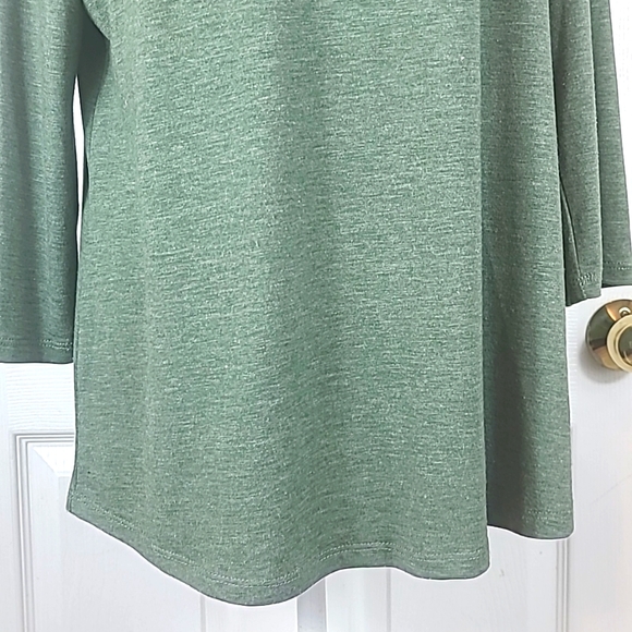 One World Blouse With Scarf - Picture 3 of 11